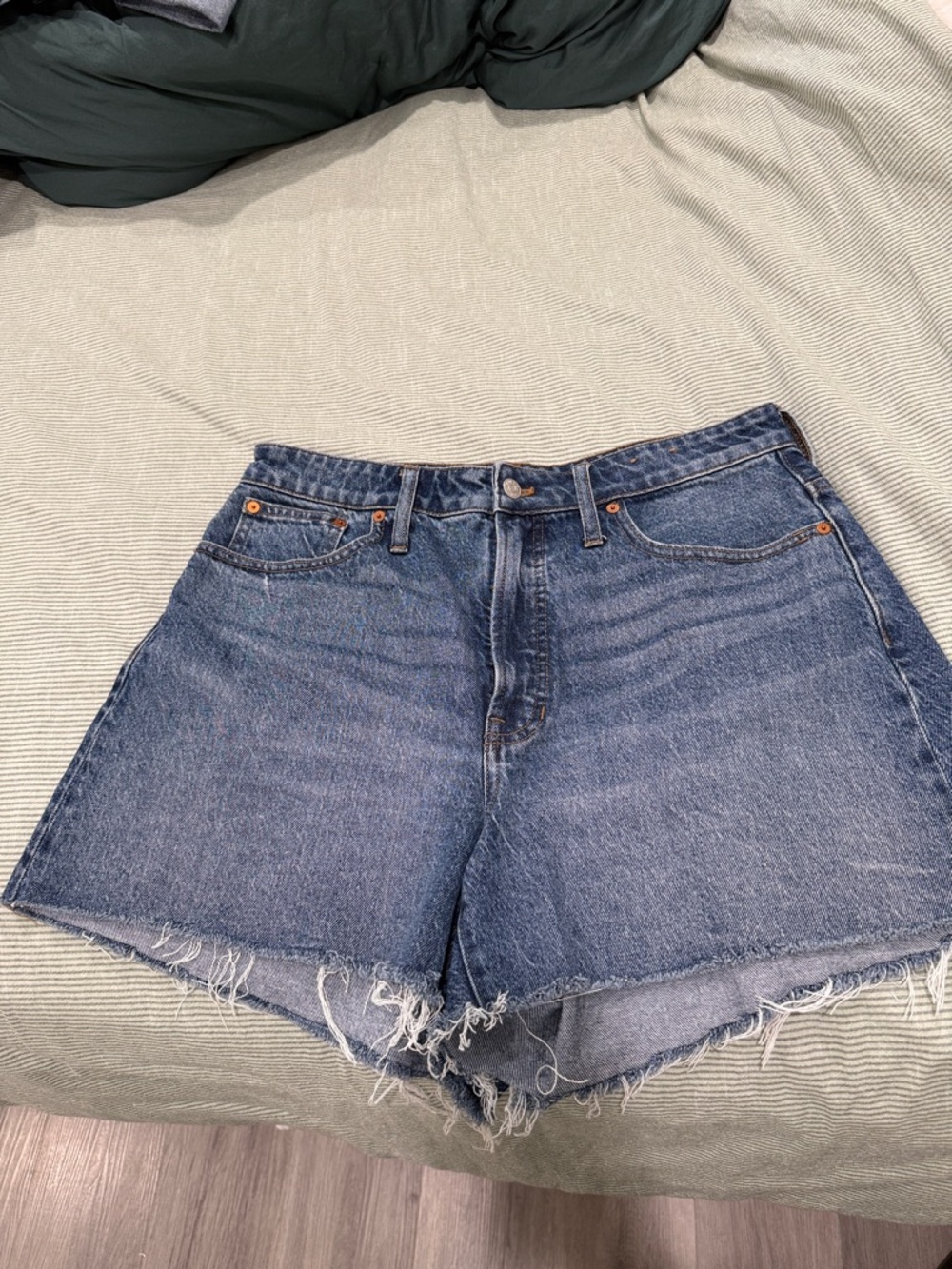 Madewell High-Waist Curvy Perfect Vintage Denim Shorts